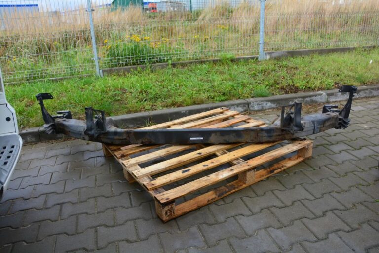 Belka dolna ze zderzakiem DAF 1911620