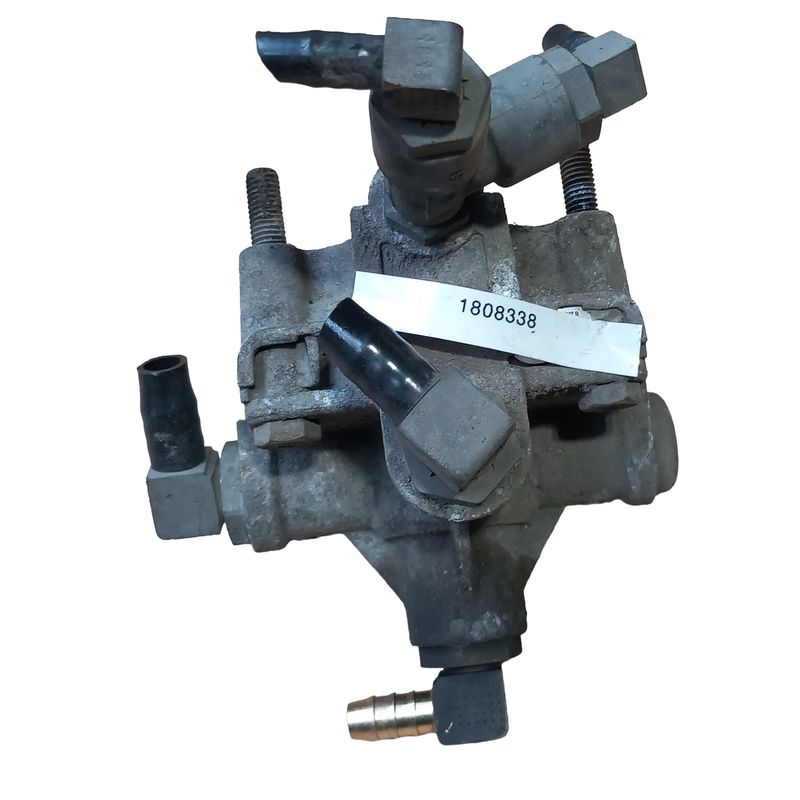 Zawór przekaźnikowy układu hamulcowego DAF OE 1808338