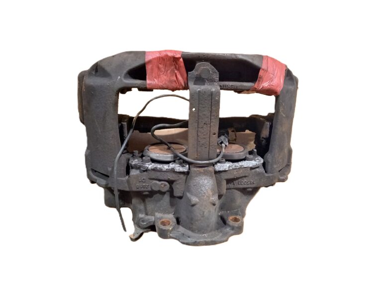 Zacisk hamulcowy przód prawy GC462B118ADN FORD OE