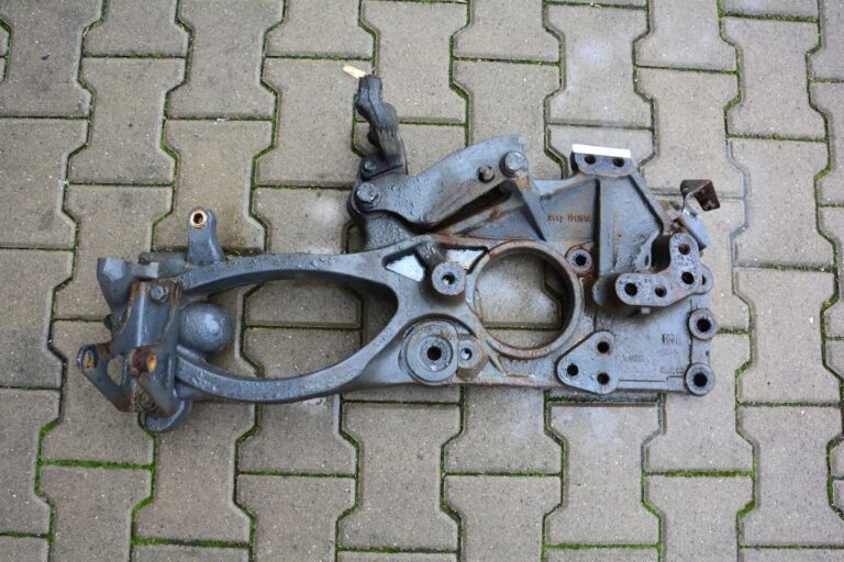 Wspornik kabiny / wspornik podwozia DAF 1911614 2302246 Lewy