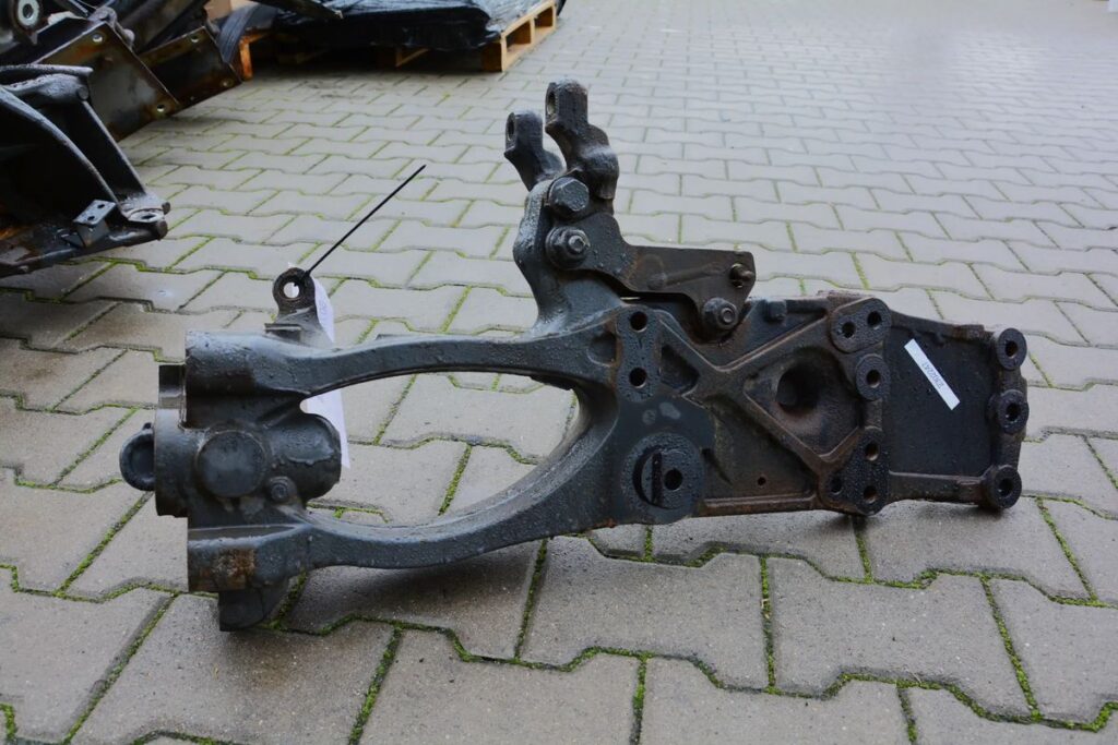 Wspornik kabiny / wspornik podwozia DAF 1911615 2302247 Prawy