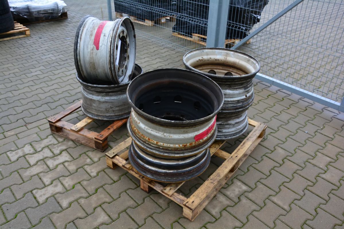 Obręcze stalowe / felgi (opona bezdętkowa) komplet 1884105 2130100