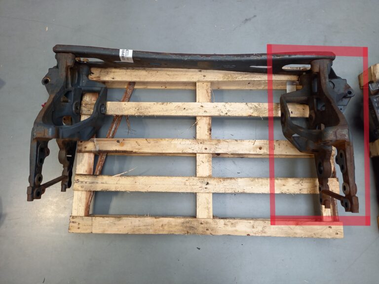 Wspornik podwozia 1849493 DAF